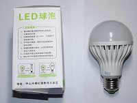     
: LED_lamp_E27_220V_9W_.jpg
: 121
:	198.5 
ID:	62875